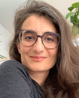 Christine Bratu